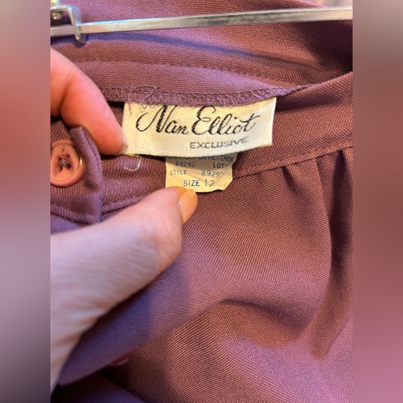 Vintage early 1980s, Nan Elliot skirt suit. Purple. Women’s size 6/8. - Picture 8 of 9